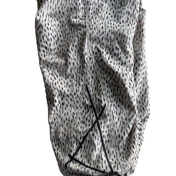 Lululemon Trainer Track pants casual Dottie Dash White & Black Womens Size 4 - Picture 7 of 8